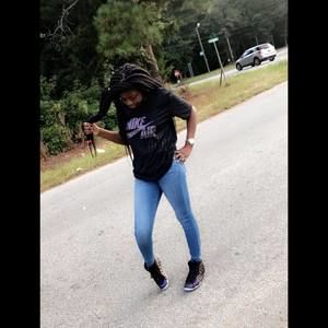 Meet your Posher, Rondesha